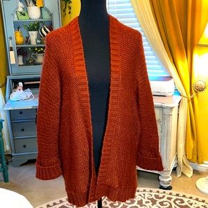 EUC Woman’s lightweight Cardigan
